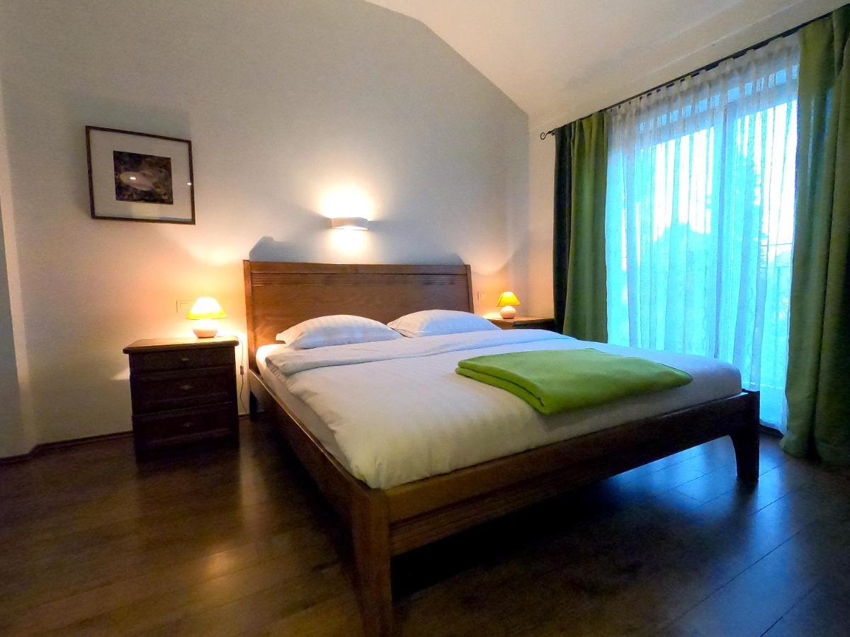 Hotel Pansion Mamica Pušćina Esterno foto