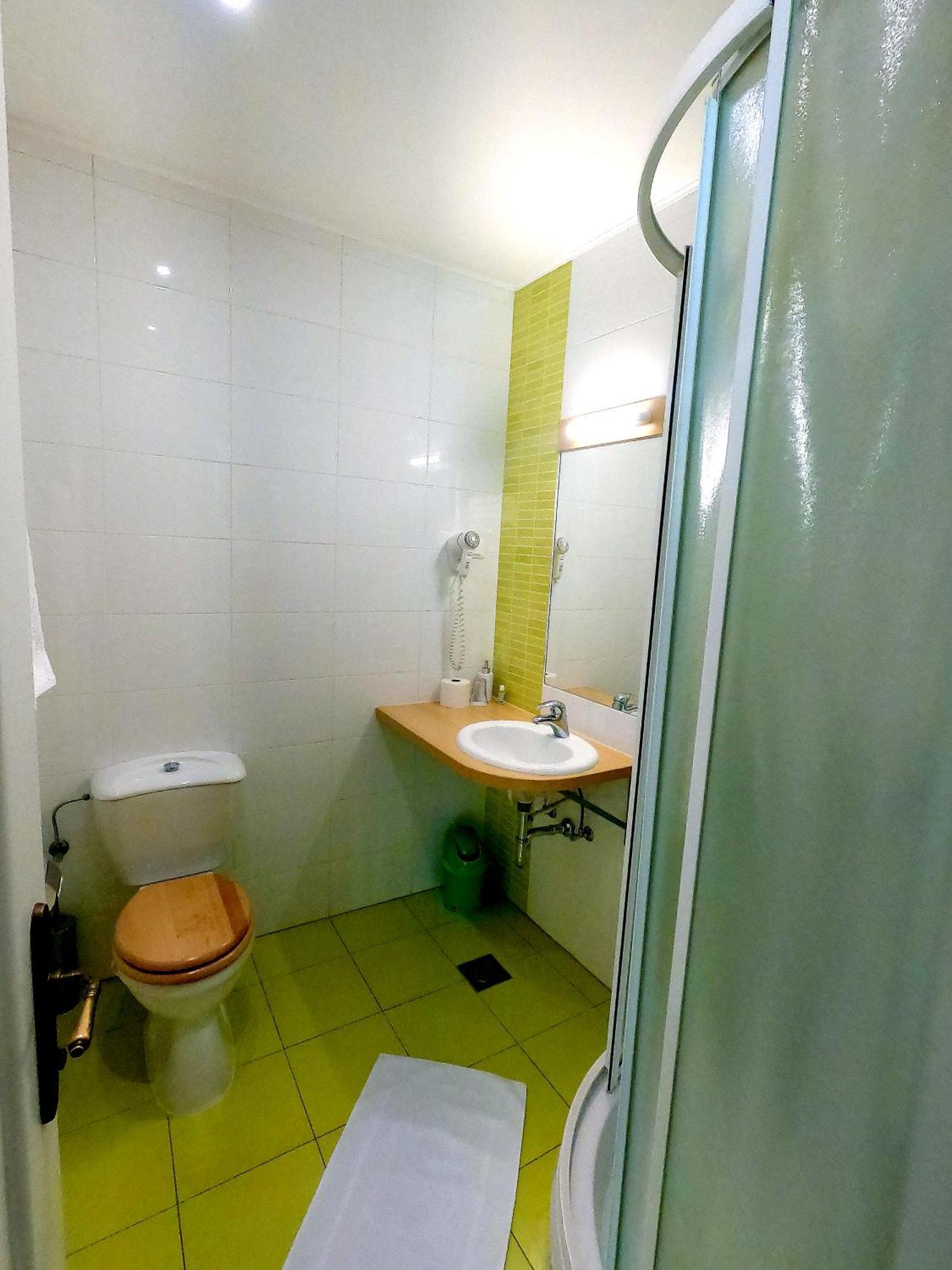 Hotel Pansion Mamica Pušćina Esterno foto